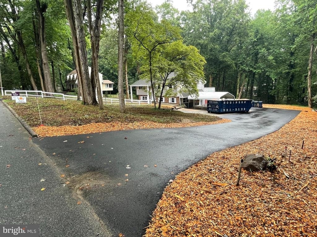 13 Glen Drive - Photo 1
