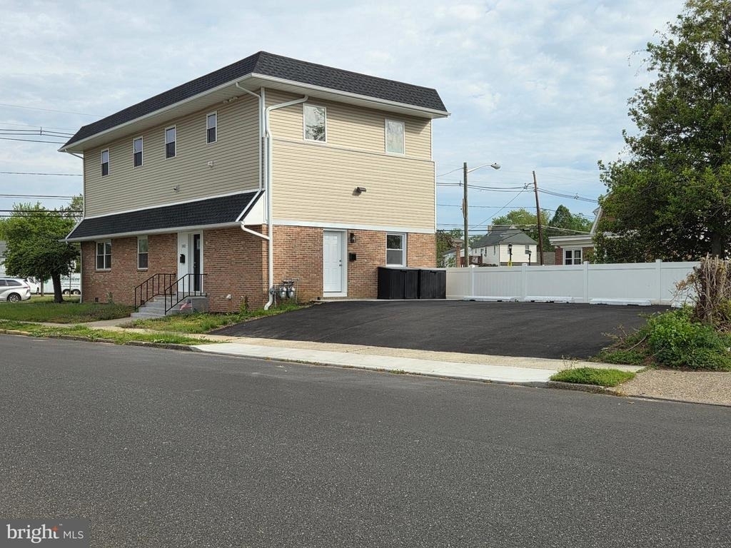 102 E Clements Bridge Road - Photo 1