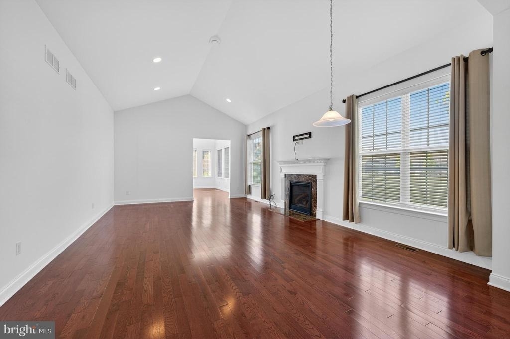 304 Dye Way - Photo 8