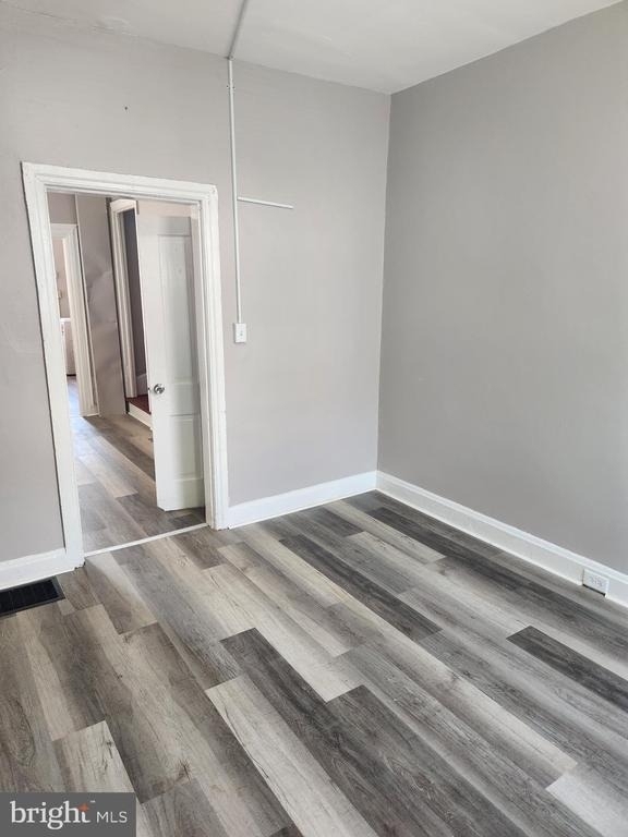625 George Street - Photo 3