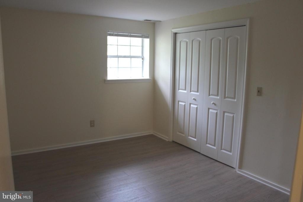 29239 Corbin Parkway - Photo 17