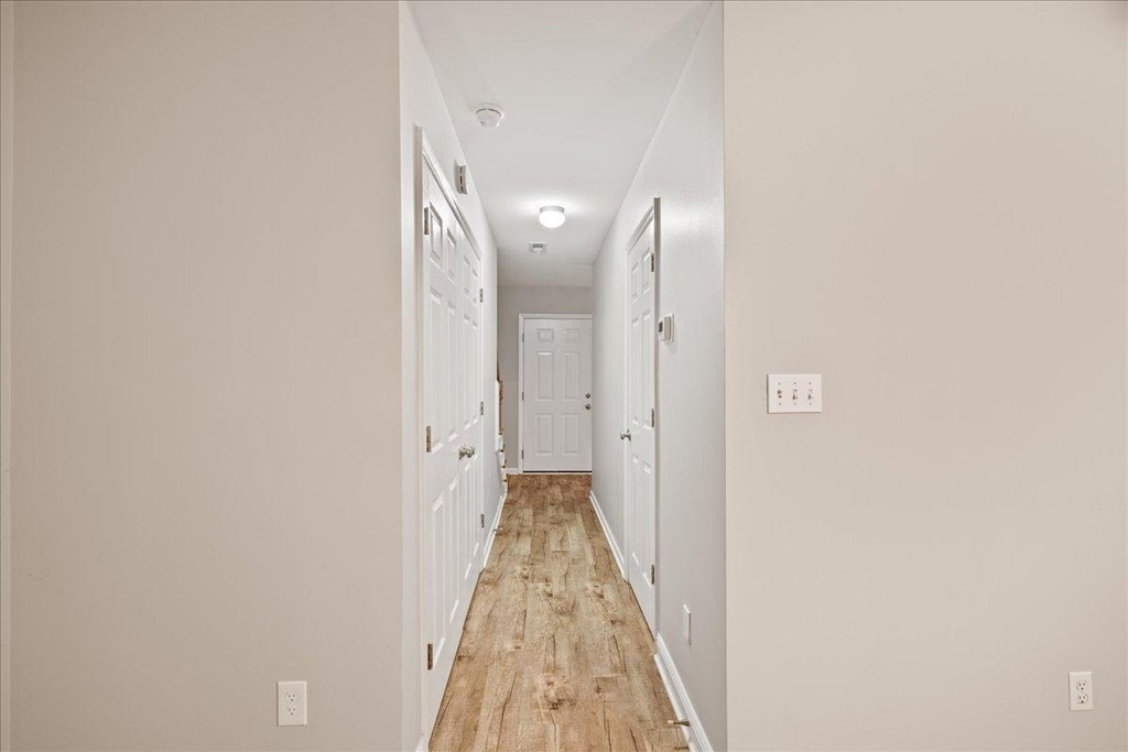 120 Gatwick Court - Photo 11