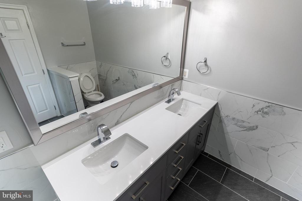 2403 Baikal Loop - Photo 34
