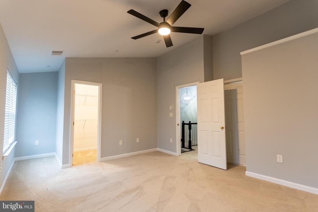 2403 Baikal Loop - Photo 27