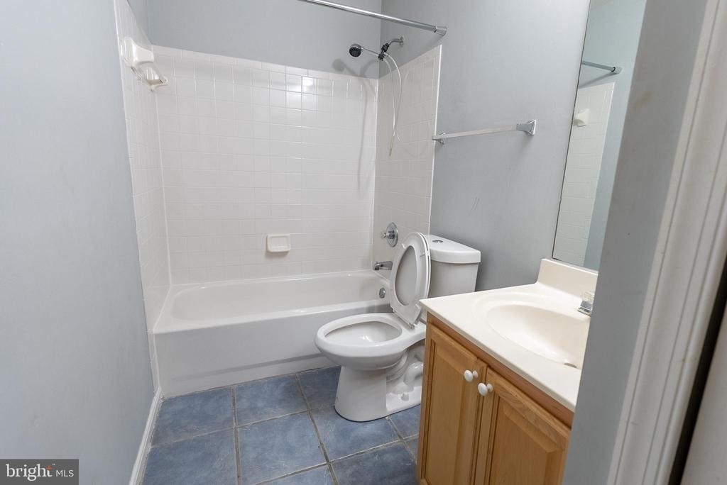 2403 Baikal Loop - Photo 6