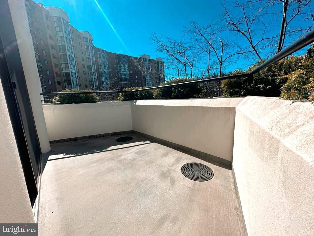 15100 Interlachen Drive - Photo 14