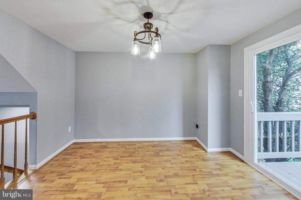 10615 Prairie Landing - Photo 7