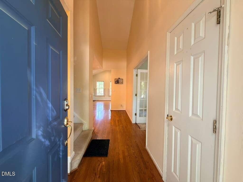 109 E Seve Court - Photo 2
