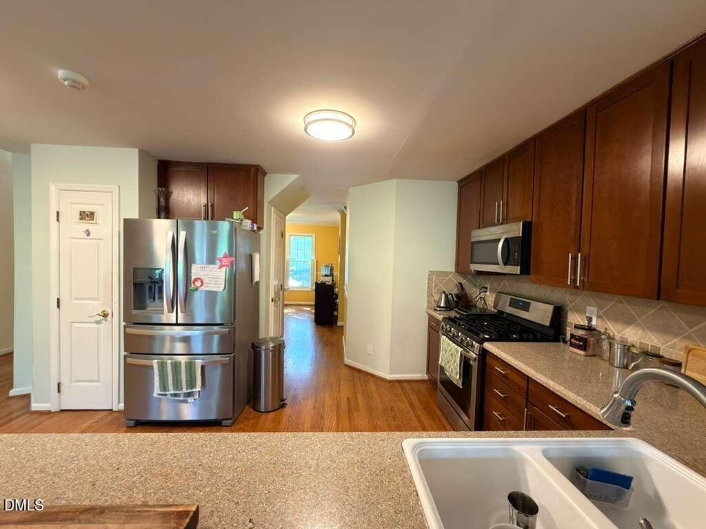 109 E Seve Court - Photo 12