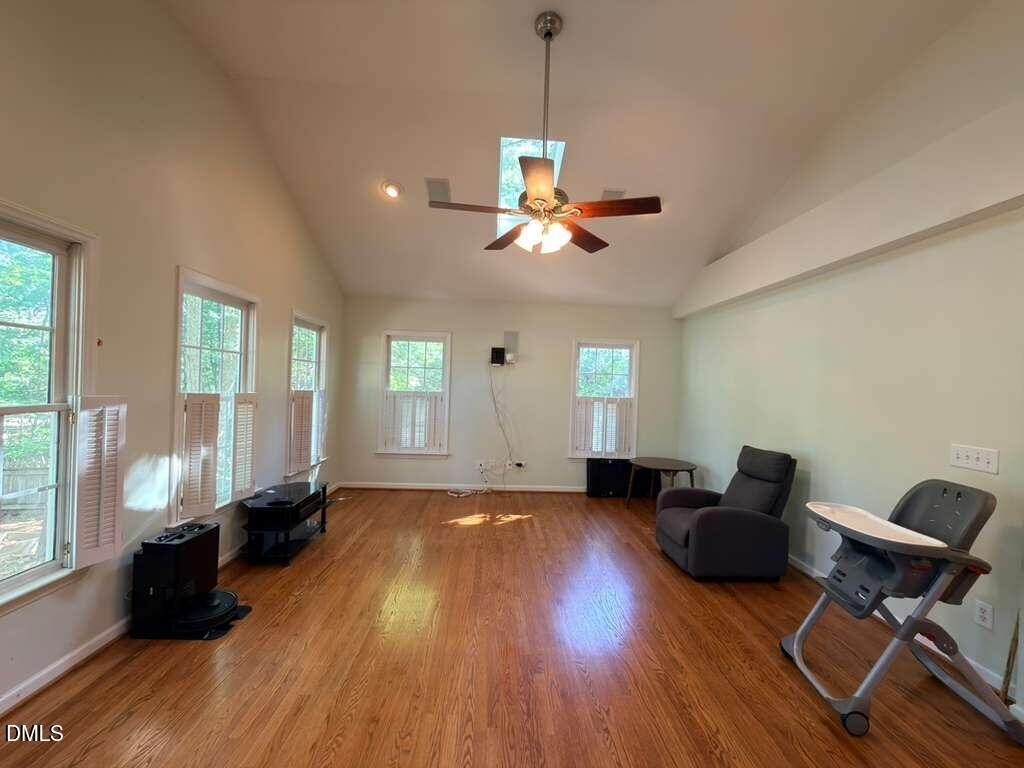 109 E Seve Court - Photo 6
