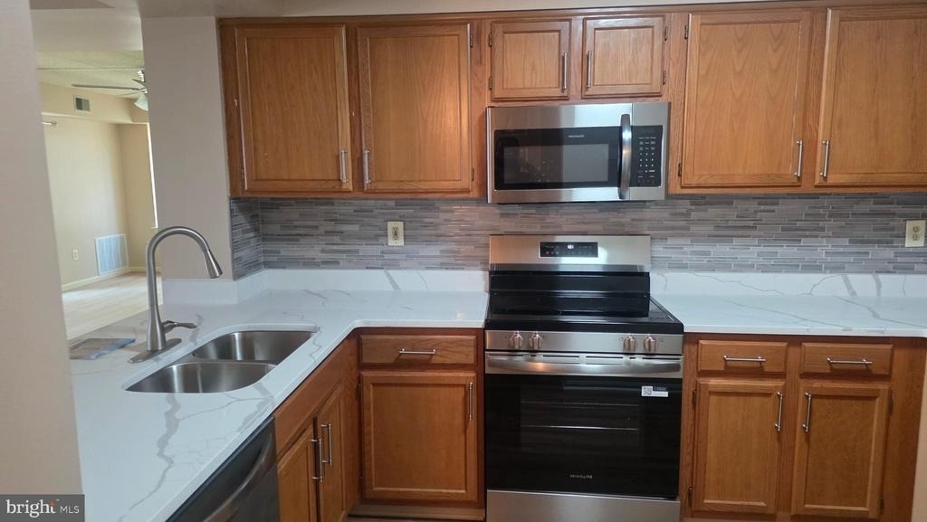 7317 Eden Brook Drive - Photo 8