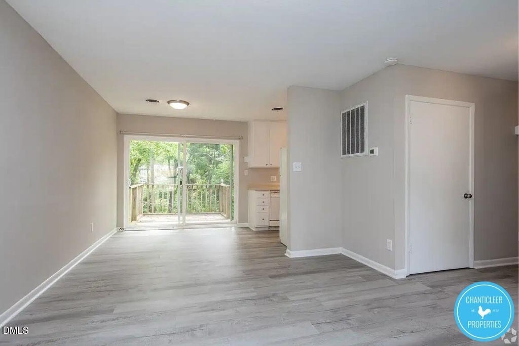 124 Rectory Street - Photo 6