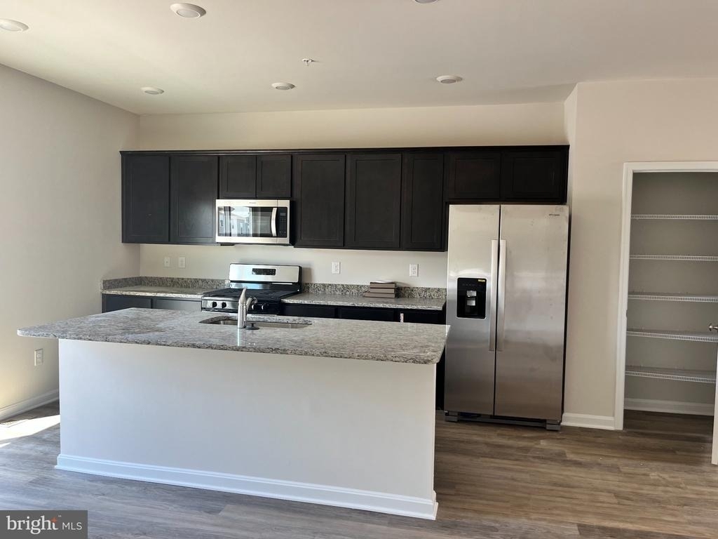 1930 Fauna Drive - Photo 4