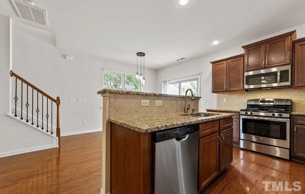 168 Token House Road - Photo 10