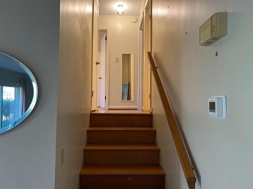 708 Austin Avenue - Photo 2