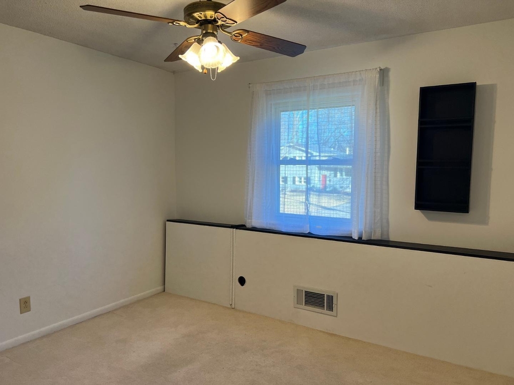 708 Austin Avenue - Photo 9