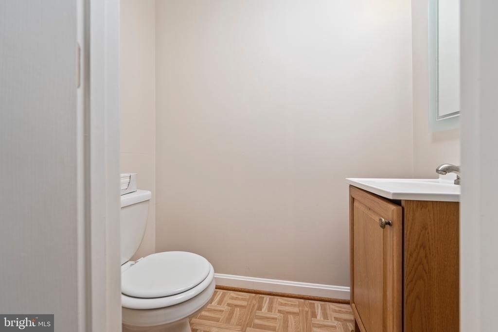 1127 Kelfield - Photo 7