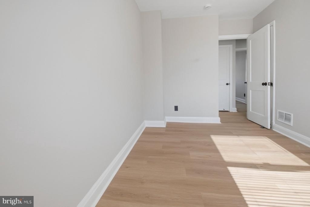 3525 Kentucky Avenue - Photo 15