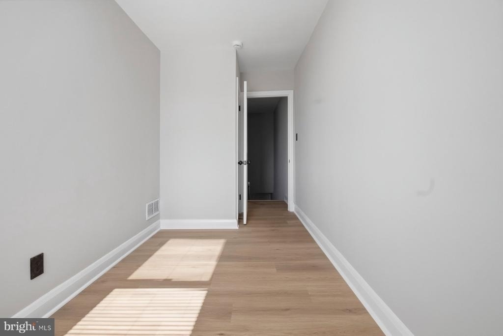 3525 Kentucky Avenue - Photo 11