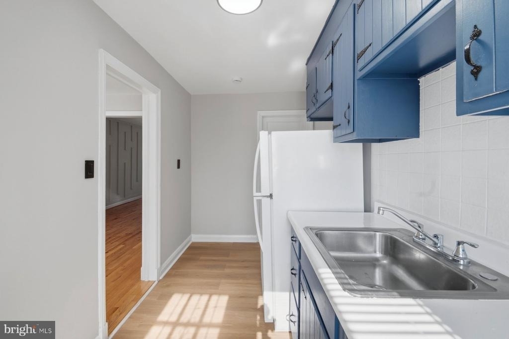 3525 Kentucky Avenue - Photo 9
