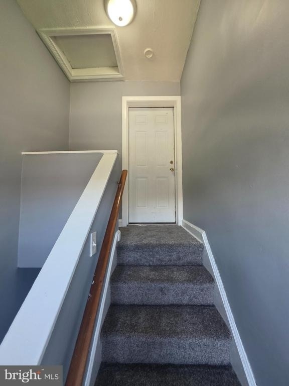 403 Greenhill Avenue - Photo 1