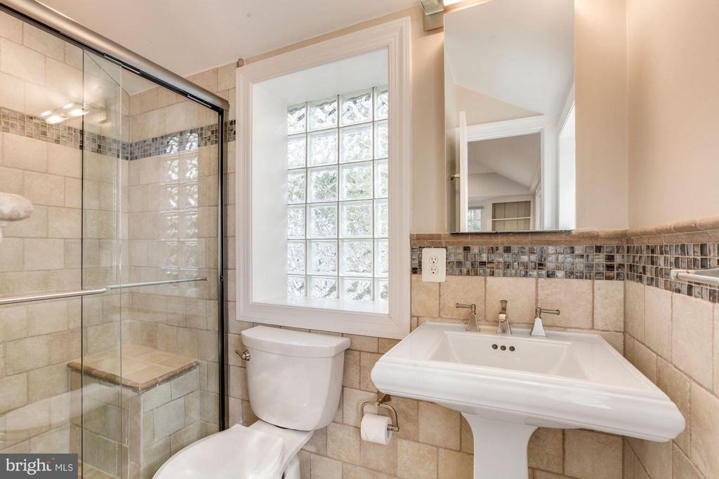 3233 Stephenson Place Nw - Photo 16