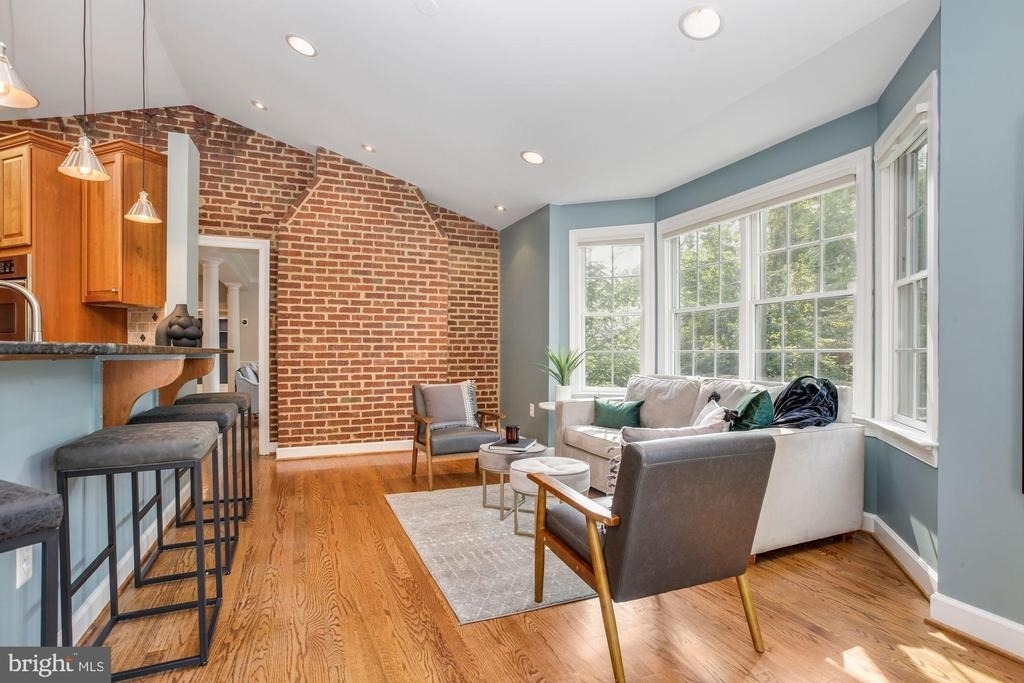 3233 Stephenson Place Nw - Photo 10