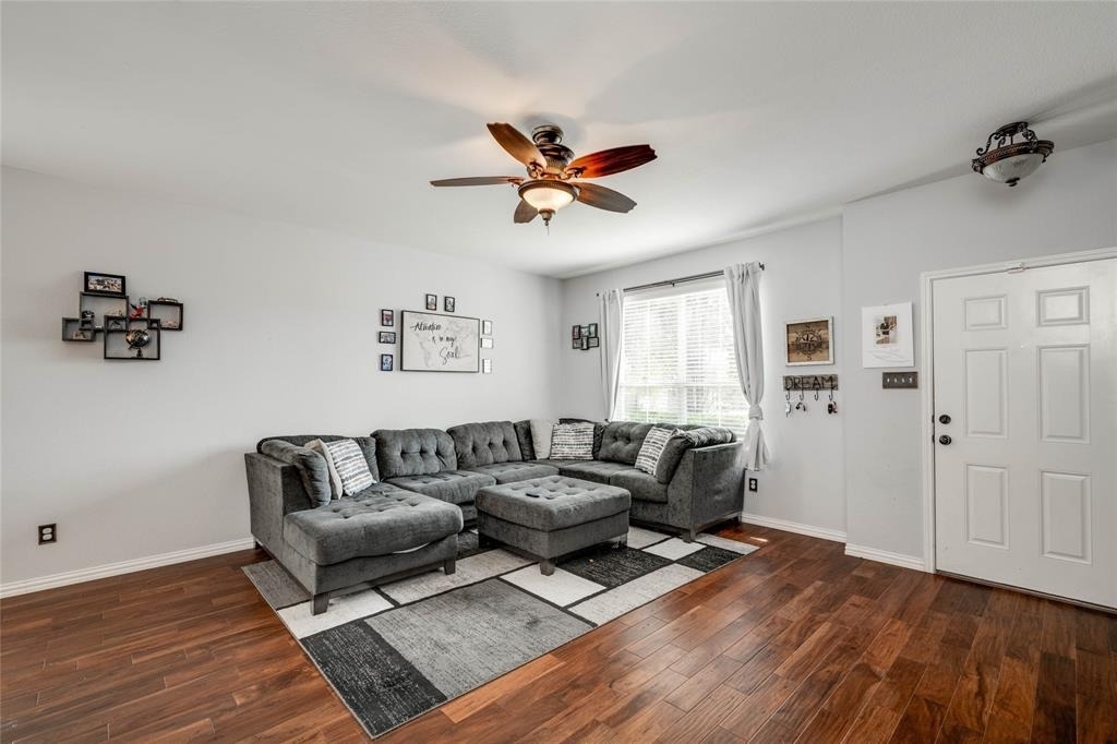 12221 Buzz Schneider Ln - Photo 2