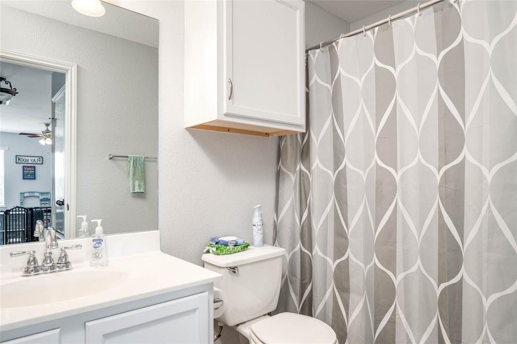 12221 Buzz Schneider Ln - Photo 26