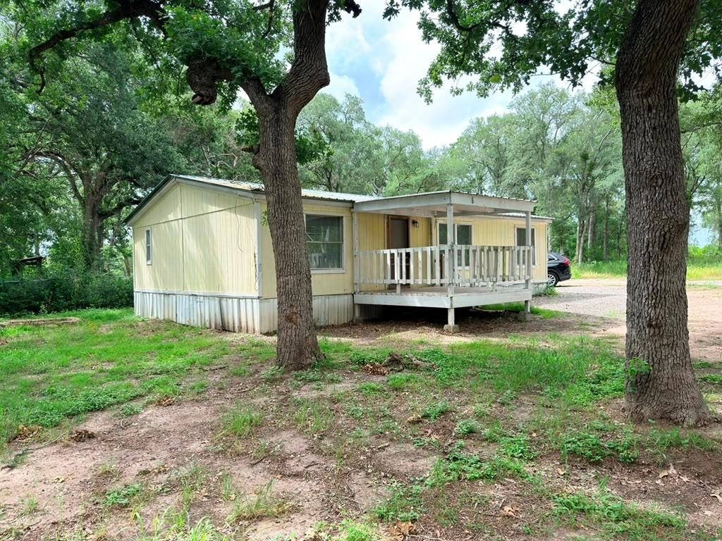 8607 Burleson Manor Rd - Photo 3