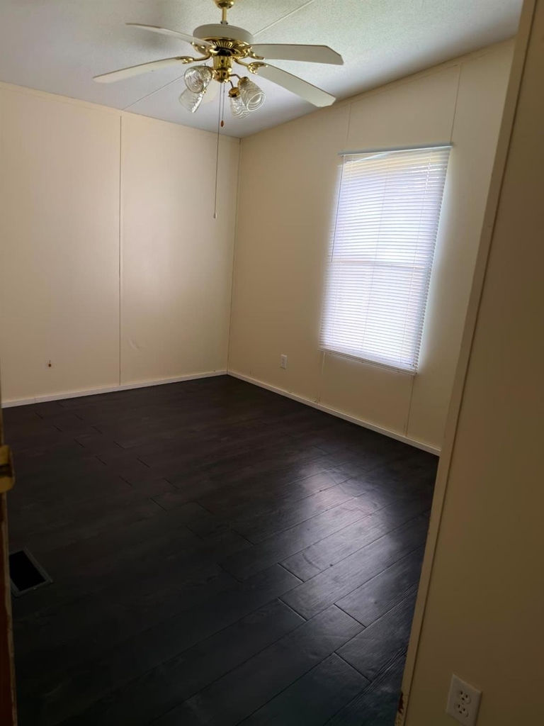 8607 Burleson Manor Rd - Photo 8