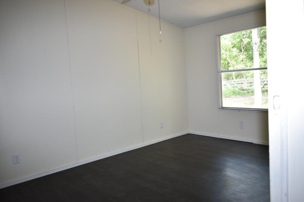 8607 Burleson Manor Rd - Photo 4