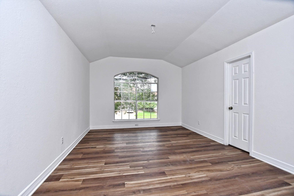 17607 Klamath Falls Dr - Photo 11