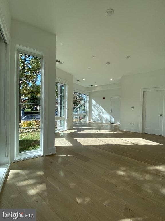 5301 Connecticut Avenue Nw - Photo 6
