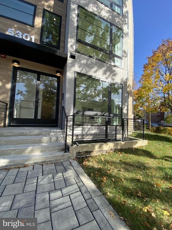 5301 Connecticut Avenue Nw - Photo 15