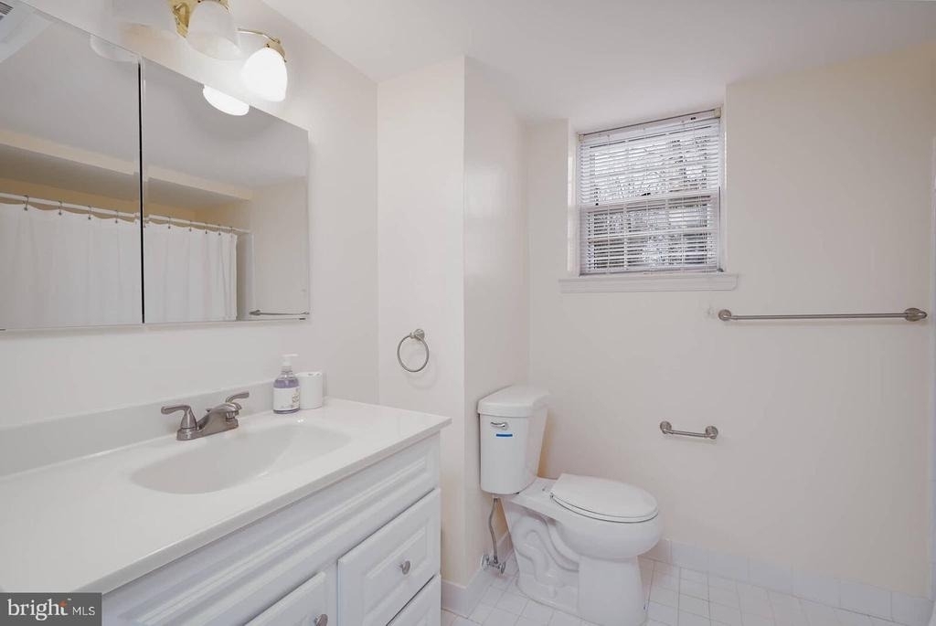 3630 39th Street Nw - Photo 13