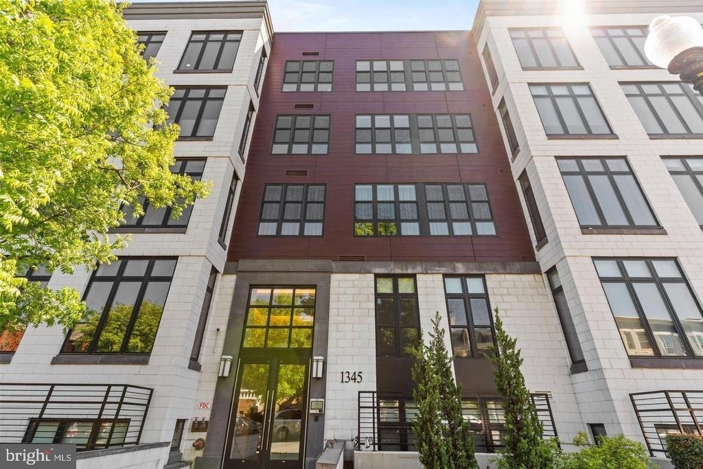 1345 K Street Se - Photo 4