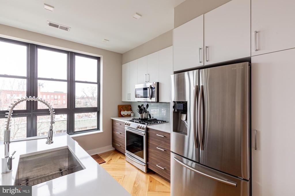 1345 K Street Se - Photo 2