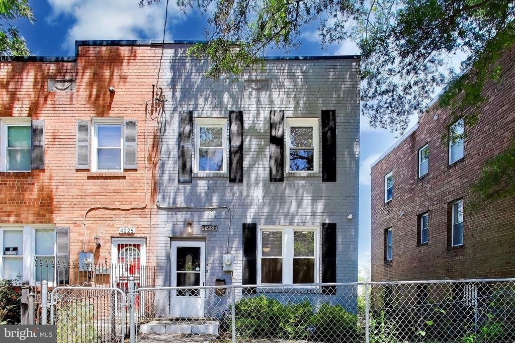 4230 Edson Place Ne - Photo 29