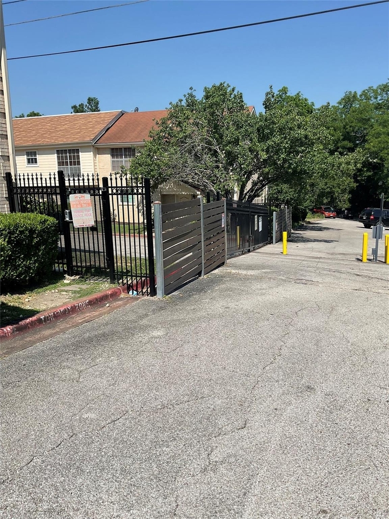 901 E Oltorf St - Photo 38