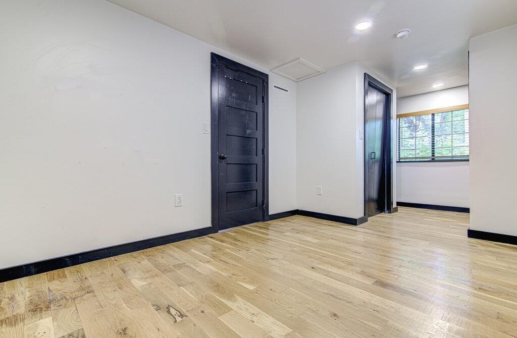 1711 Brentwood St - Photo 9