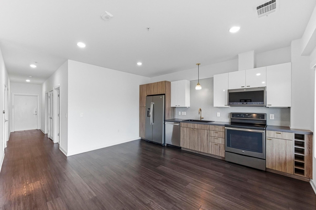 4361 S Congress Ave - Photo 8
