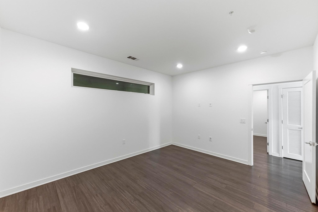 4361 S Congress Ave - Photo 18
