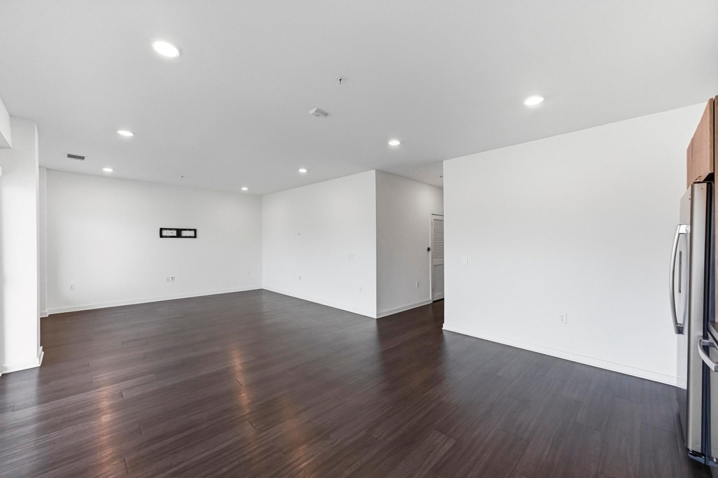 4361 S Congress Ave - Photo 13
