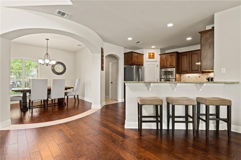 110 Oak Glen Cv - Photo 3