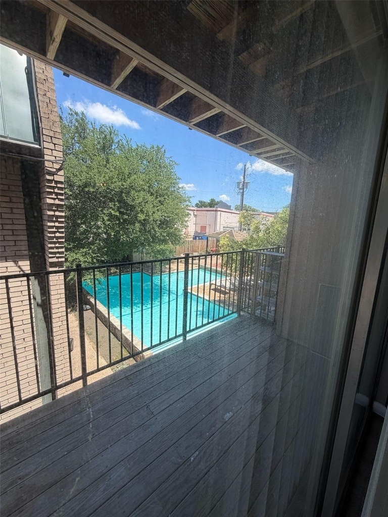 2600 Penny Ln - Photo 9