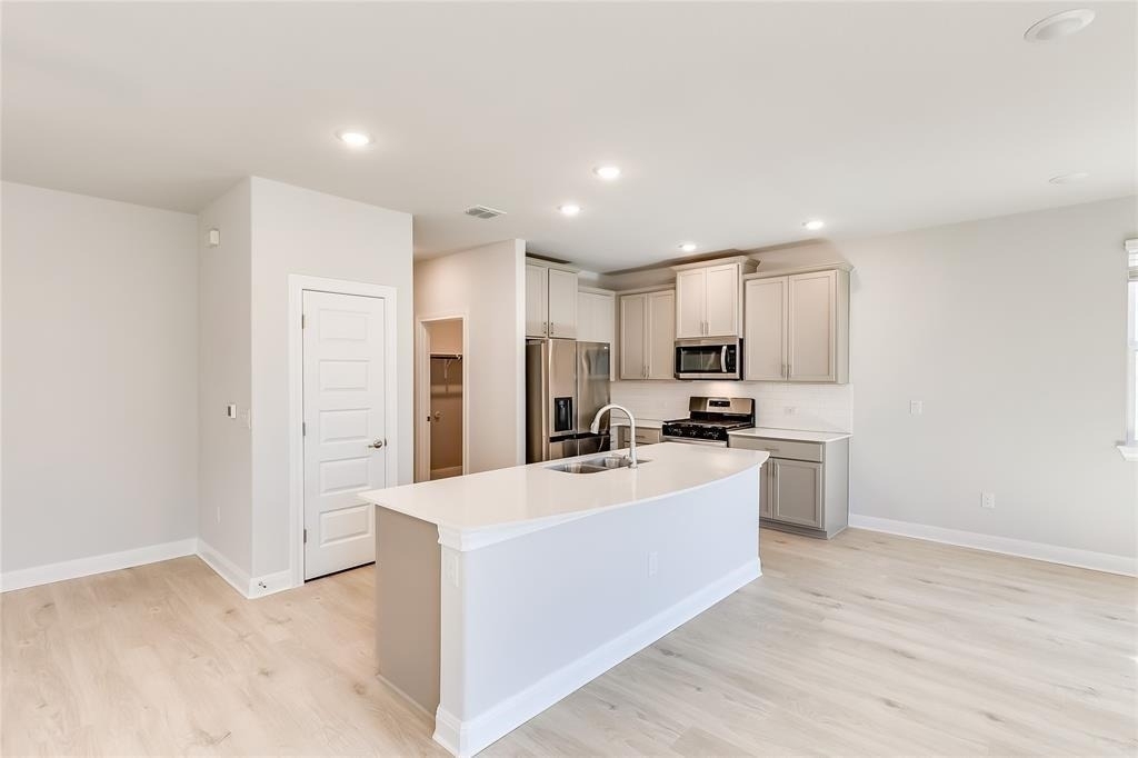 1005 Legend Milton Ln - Photo 10