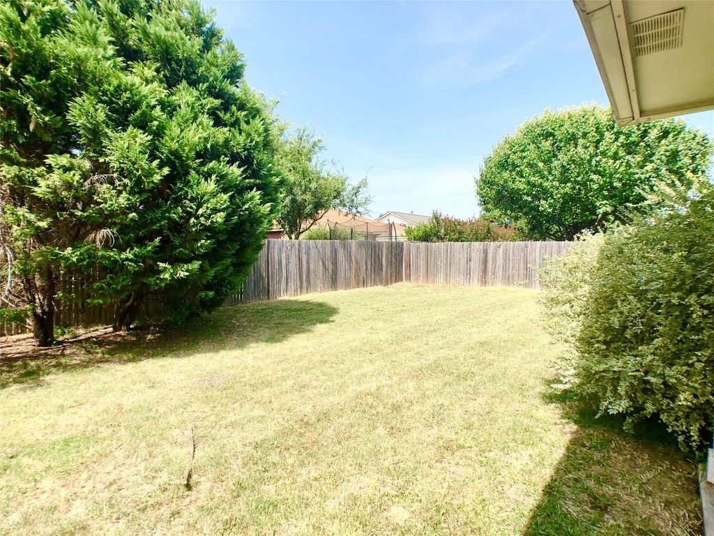 2141 Pearson Way - Photo 24