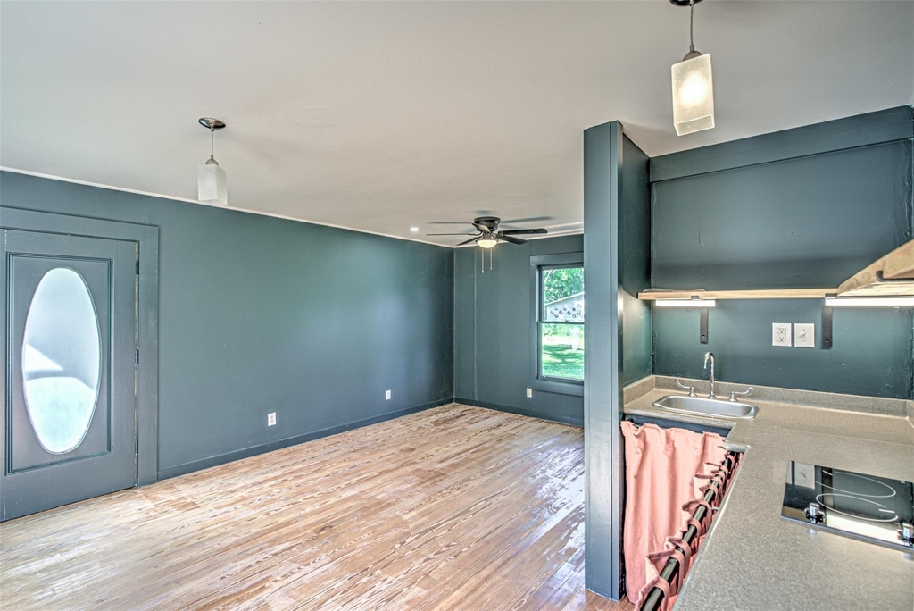 1918 Berkeley Ave - Photo 5