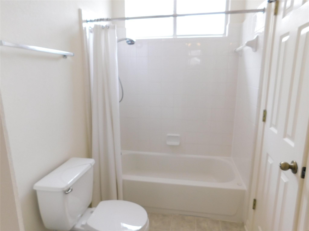 1511 Homewood Cir - Photo 17